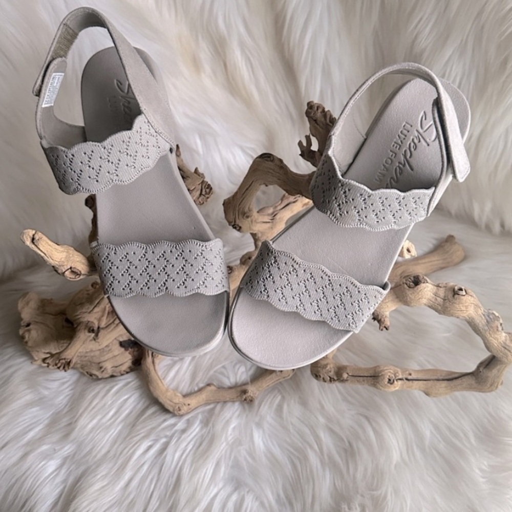 Skechers Women's Wedge Slip-On Sandals in Light Taupe/7